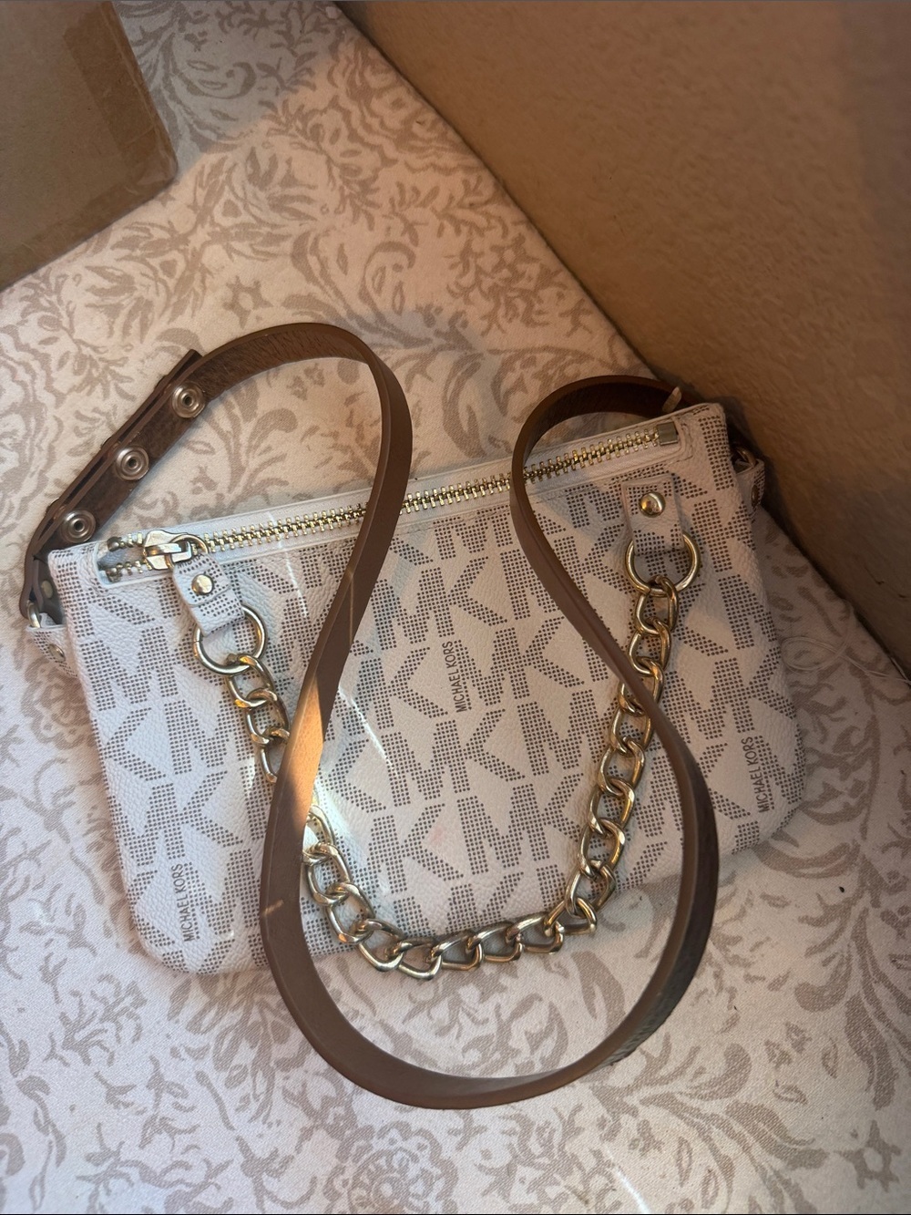 Michael Kors Cream Logo waist Bag with Gold Chain Strap